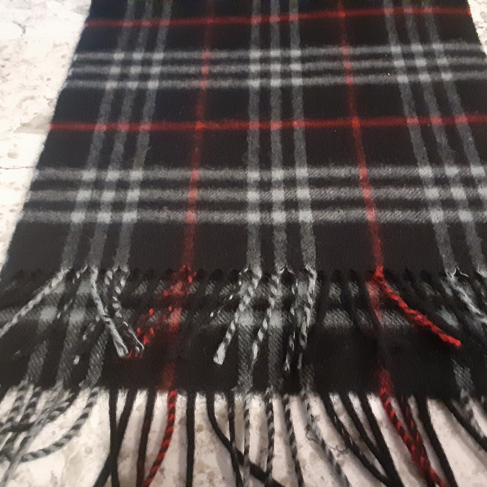 Burberry London vintage cashmere scarf